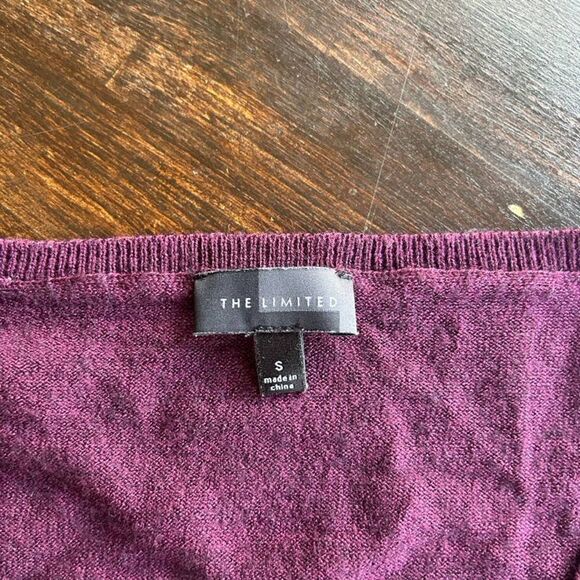 The Limited Small Textured Purple Merino Wool Blend V-Neck Sweater - Picture 3 of 8